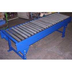 Convoyeur à rouleaux